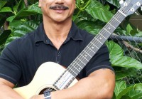 ハイアットプレイスのフライデーナイトライブ。 8月はロコミュージシャン、ウェイン・ケオマカが登場