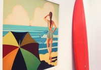 ノスタルジックな世界感で海とサーフィンを表現する2人のアーティスト