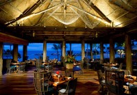 ディズニーリゾート「アウラニ」にアートのようなデザート誕生