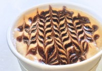 ワイキキの「カイコーヒー」に期間限定のホリデードリンク登場！