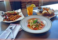 アーバンチックなビストロバー「ライブストック・タバーン」でアメリカンキュイジーヌを堪能