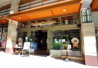 超お得なハッピーアワーもスタート！いろんな料理を楽しめるワイキキの人気店はここ